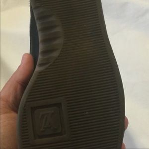 Louis Vuitton navy blue sneakers